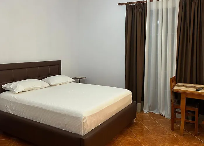 Modern Seaside With Sunset Views & Private Balcony