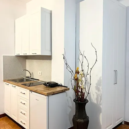 Modern Seaside With Sunset Views & Private Balcony * Vlore