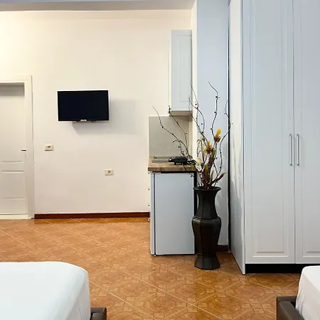 Homestay Modern Seaside With Sunset Views & Private Balcony